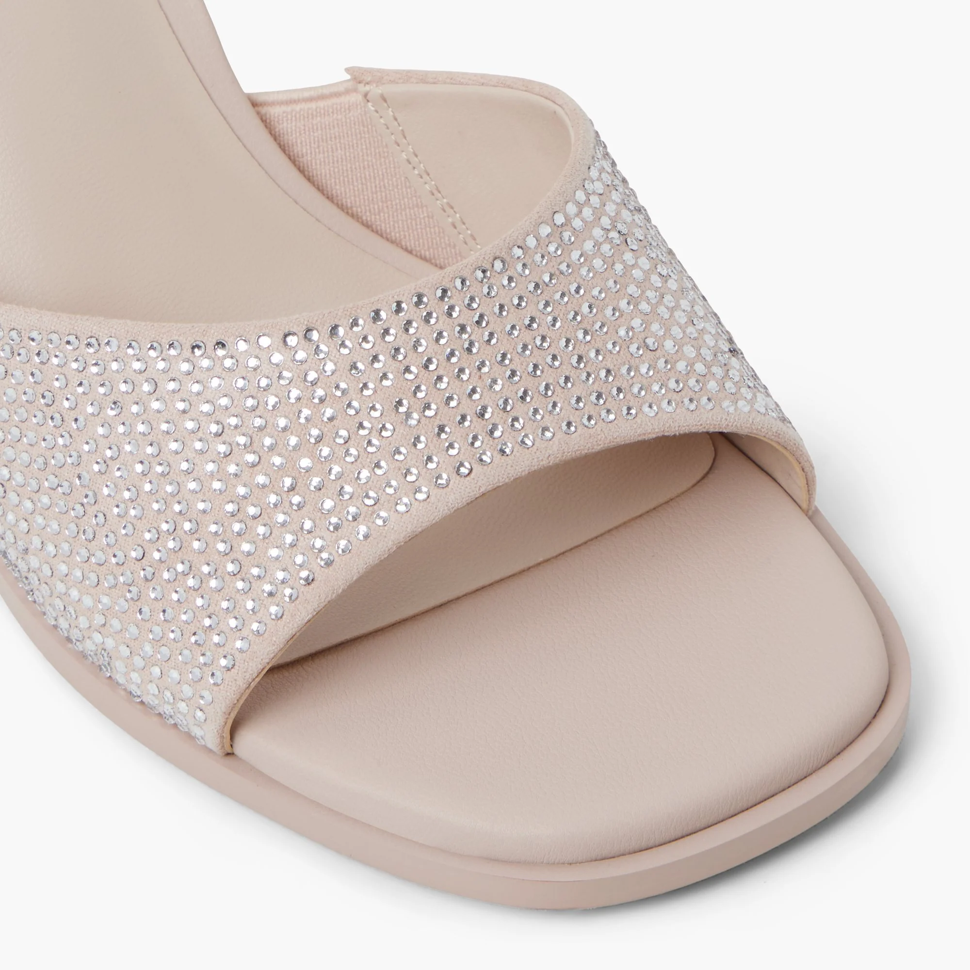 Cassiee - Image 6
