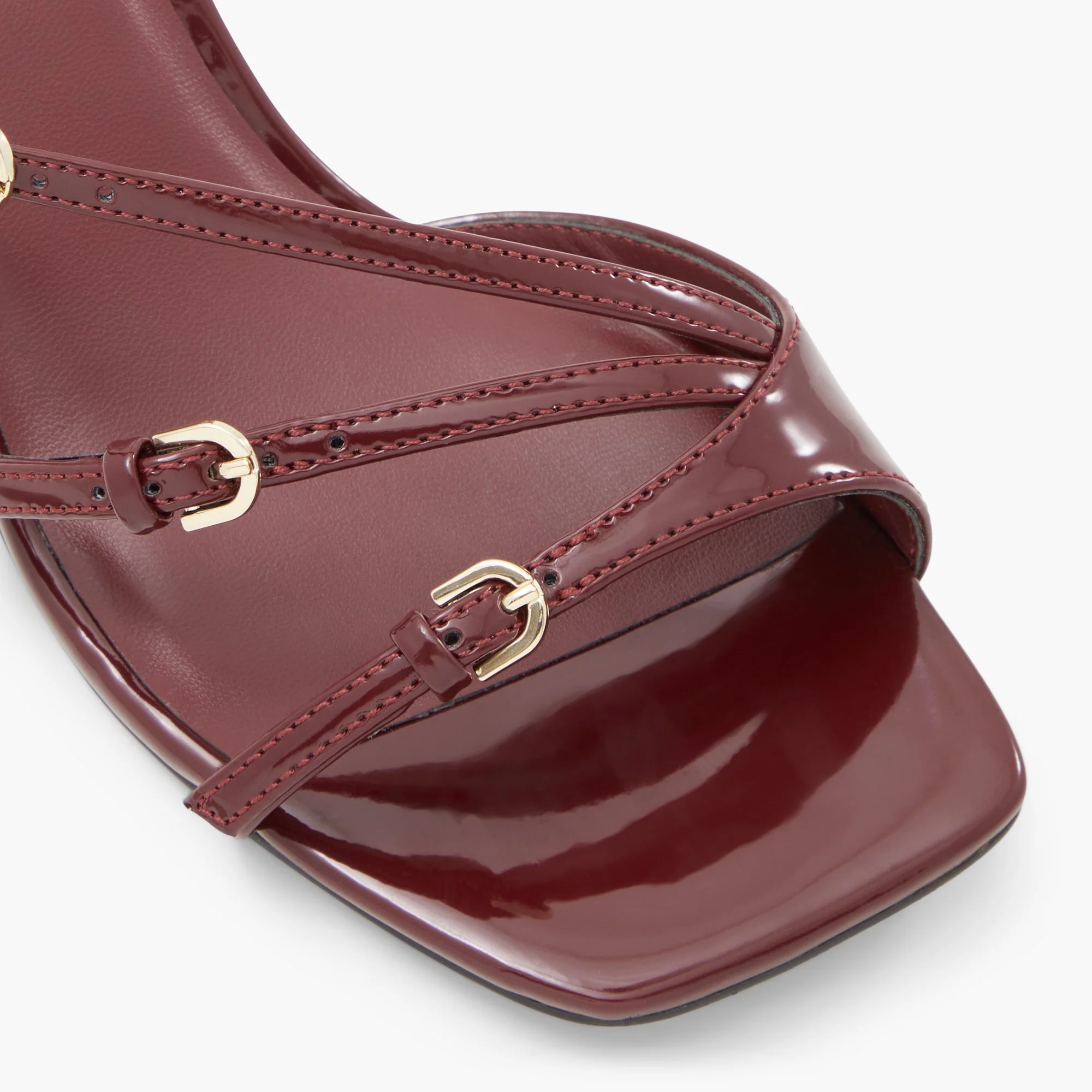 Dianah - Image 6
