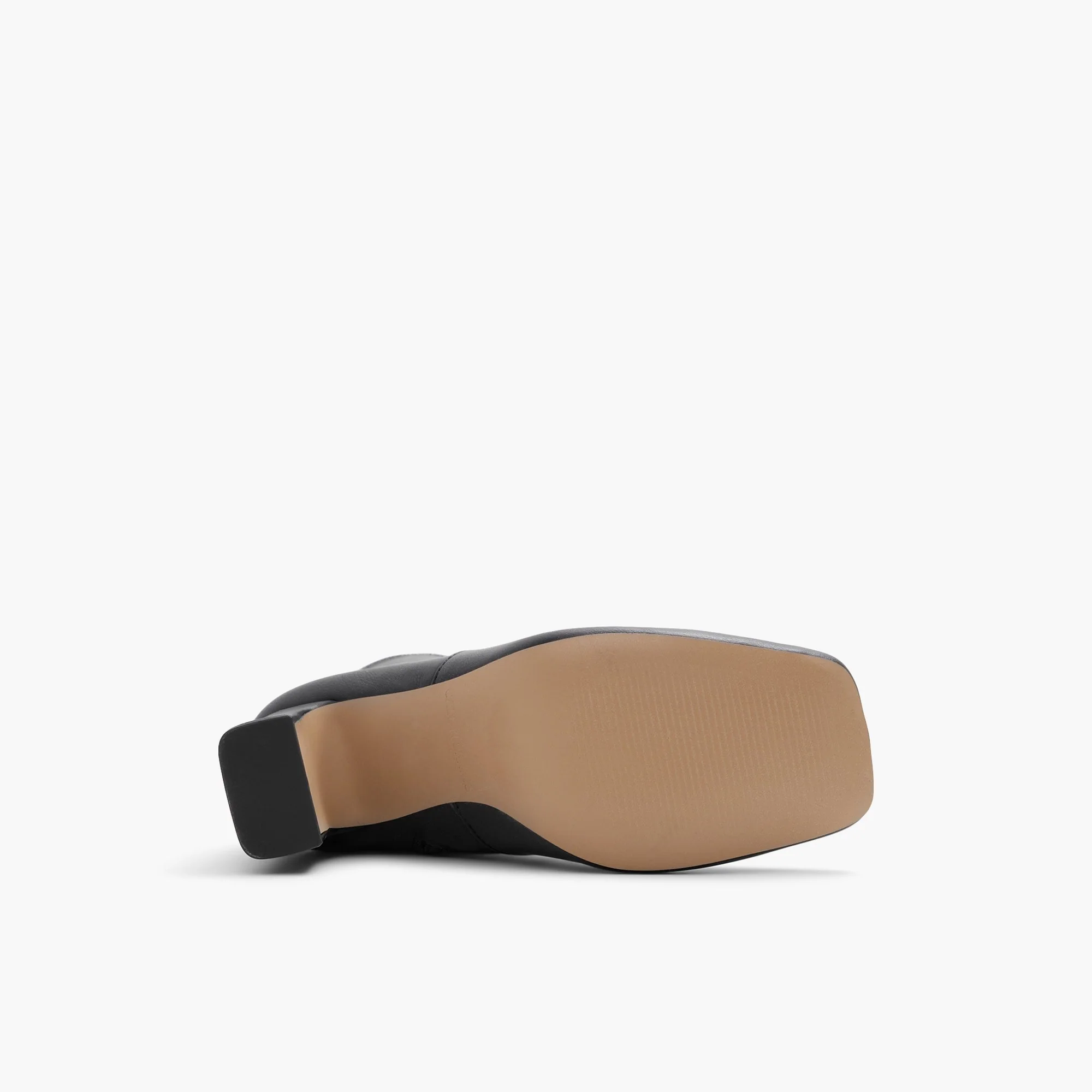 Tamera - Image 8