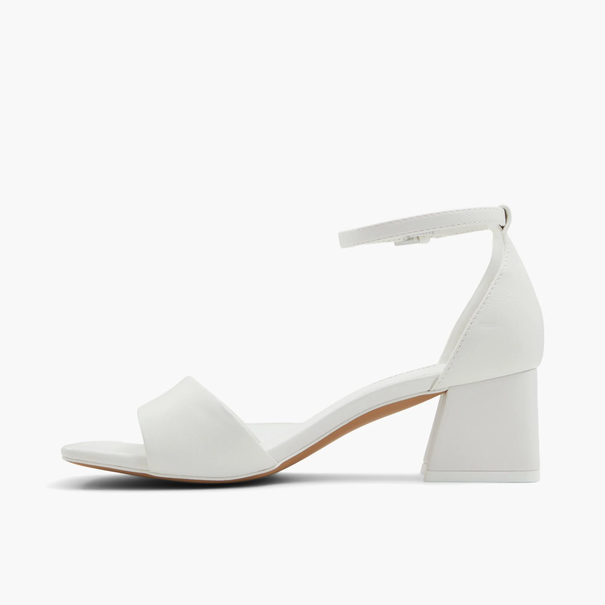Vicki - Image 4